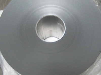 Packed in rolls, of smooth edge, and clean packing